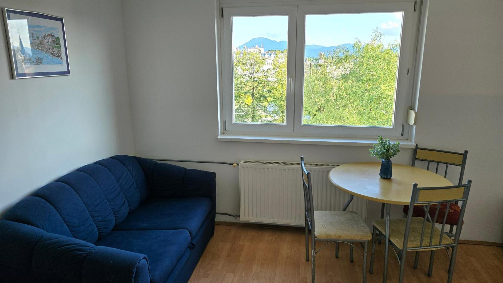 Garsonjera Apartment *
